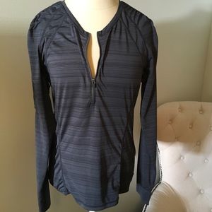 Athleta swim shirt